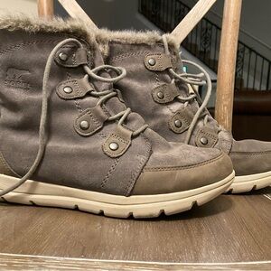 Sorel Explorer Joan Womens 10 Gray Suede Waterproof Snow Boots